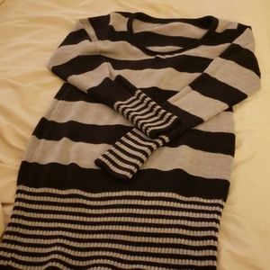 Black and grey sweater